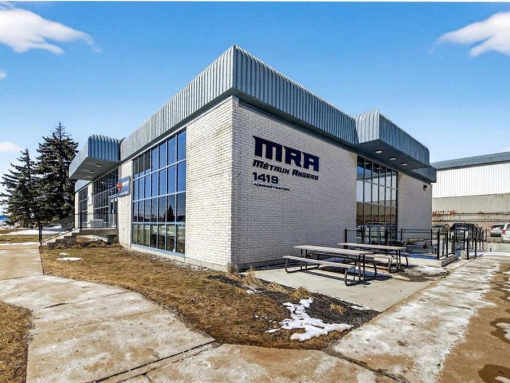 Office Space for Lease in Laval � 1,579 sq. ft. | Chomedey