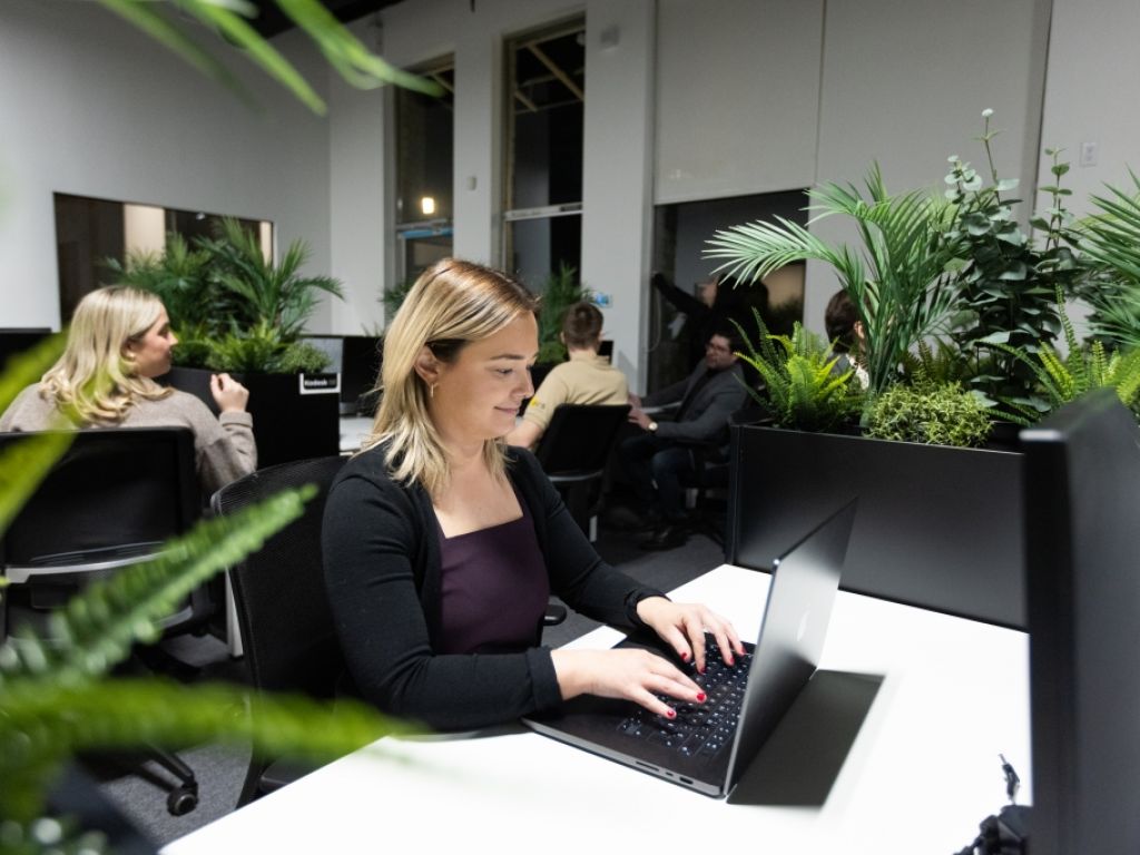 Bureaux  Louer- Rive-Sud de Montral, Flexible et Moderne