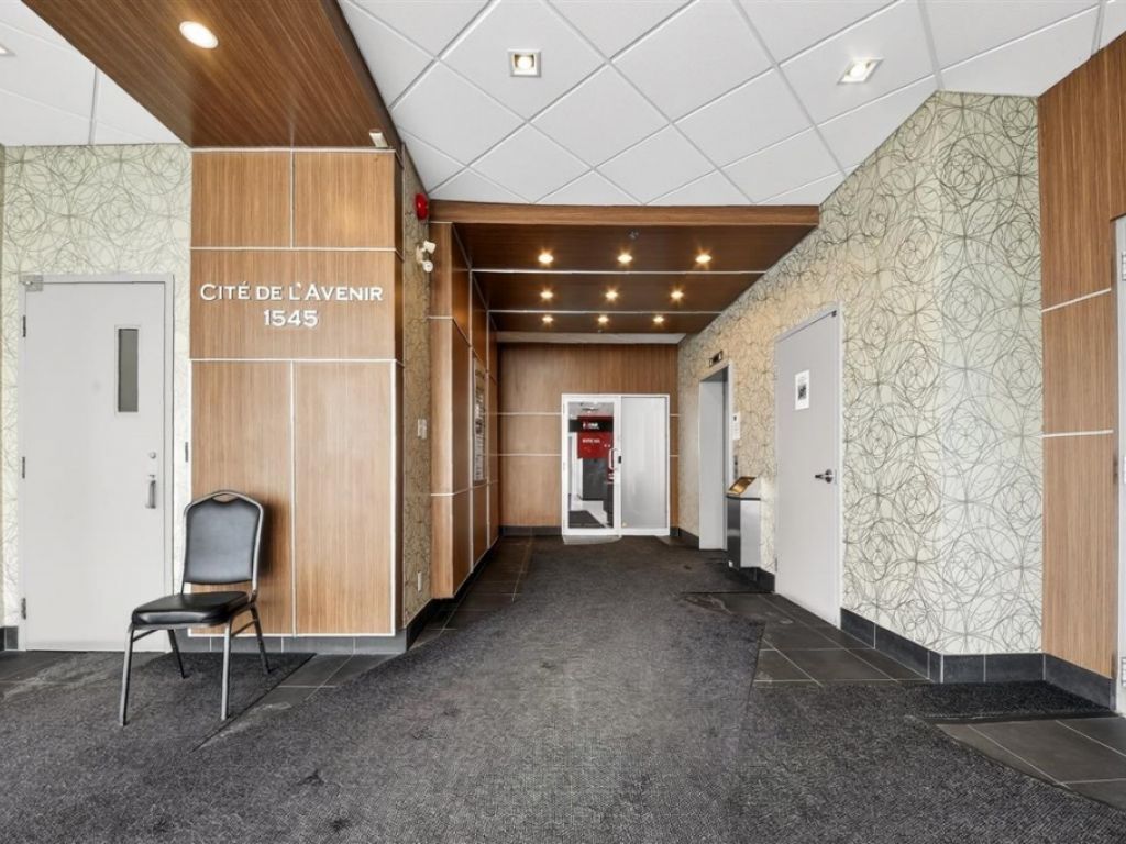 Commercial condo for sale