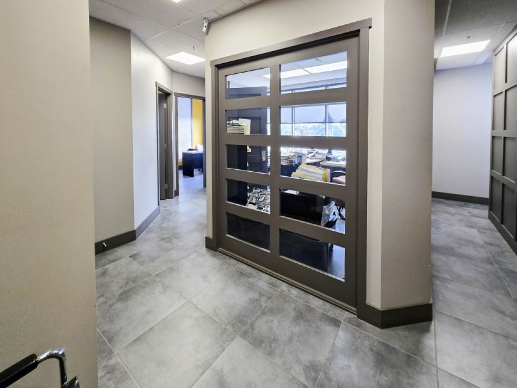 Office and Commercial Space � 1,000 to 16,000 sq. ft. in Chambly