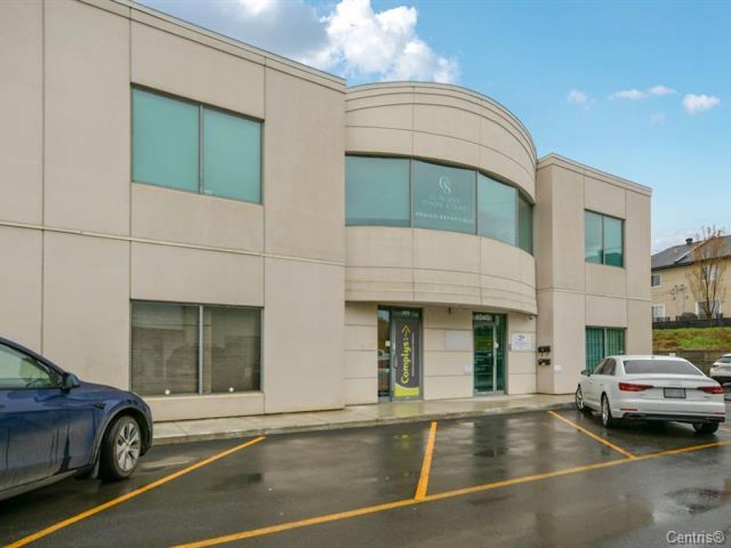 Offices for rent in strategic place 