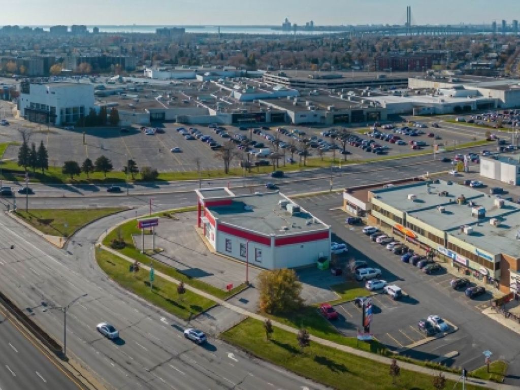 Espace commercial et bureaux � louer Brossard