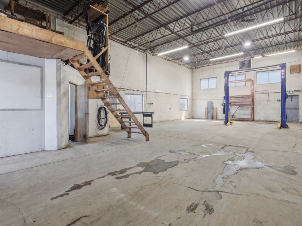 ESPACES industriels � louer