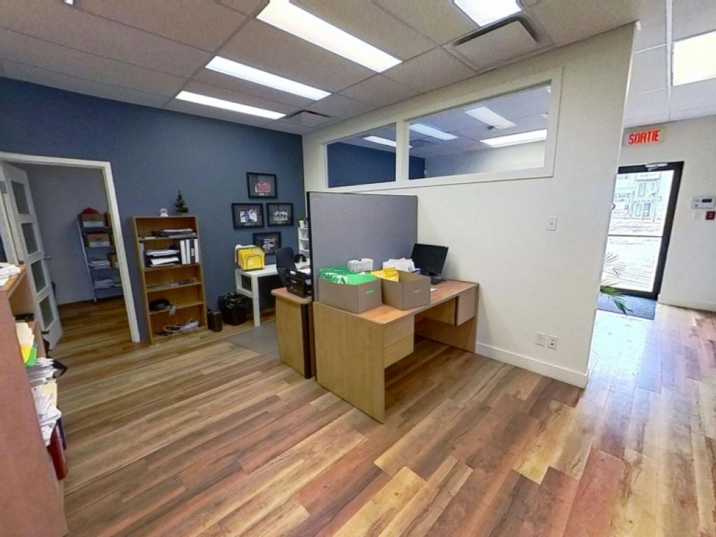 Bureau polyvalent - 4600 Henri-Bourassa - Charlesbourg