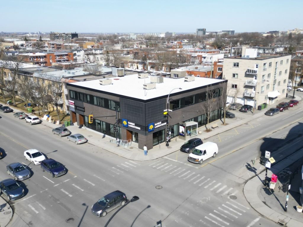 Basement of a renovated building in Villeray for rent