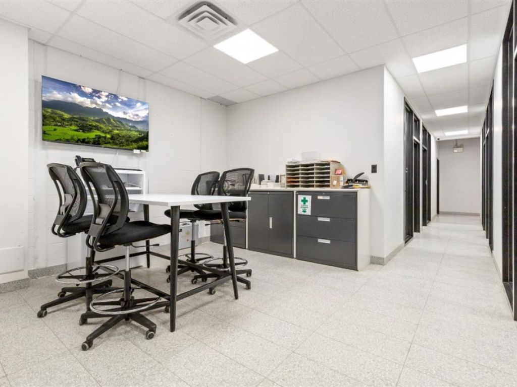 B�tisse industrielle � vendre