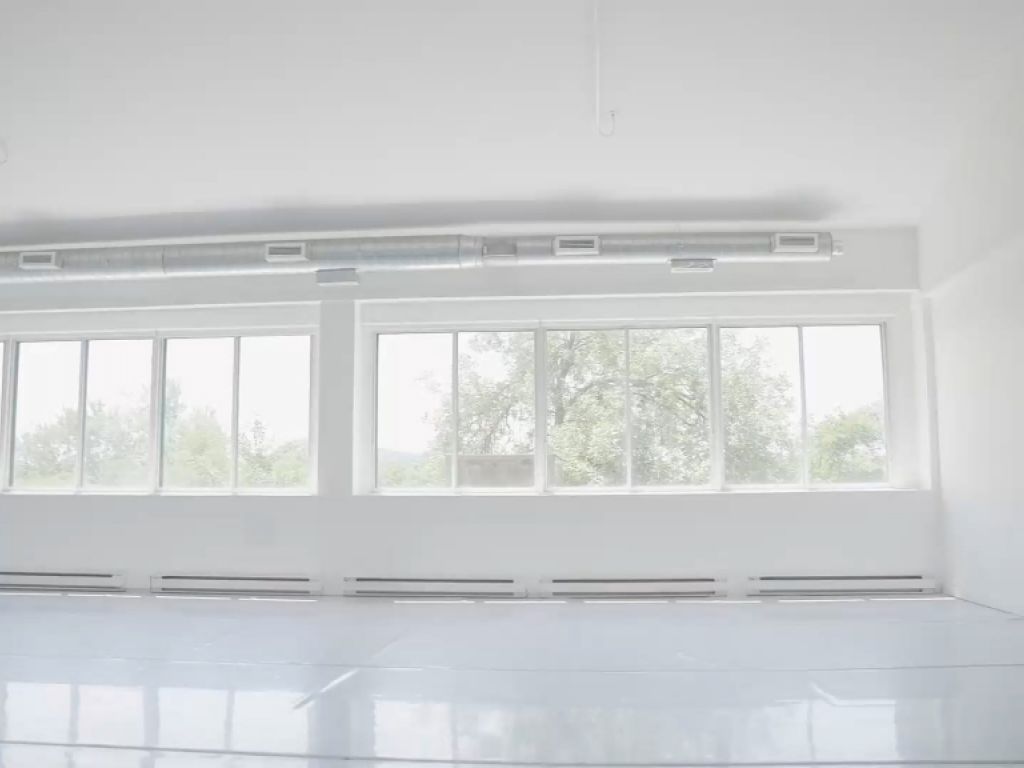 Cession de bail - Loft (studio) 5000 Iberville - 2000 pieds carrs 