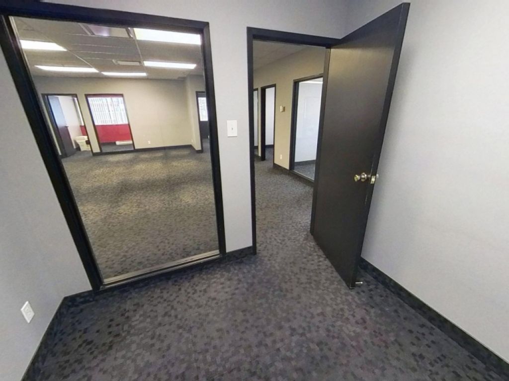 Espace de bureaux � Lebourgneuf - 4715-243 avenue des Replats