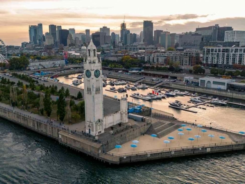 Charming restaurant in Old Montreal