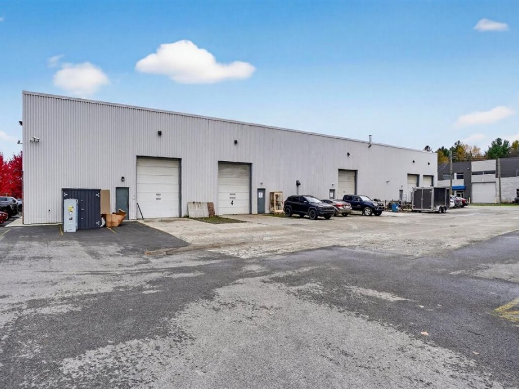 Industrial building for sale � $350/sq.ft.