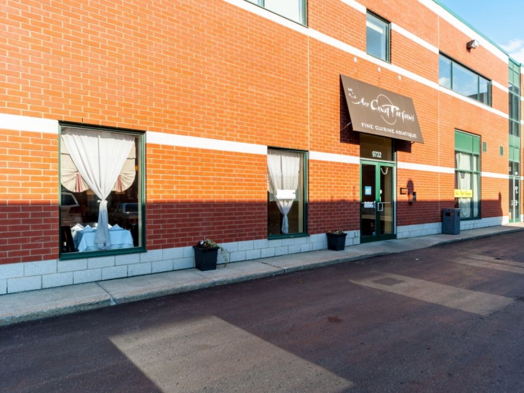 SPACE FOR RENT 1250 SQF