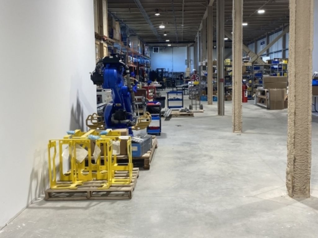Office space + warehouse space