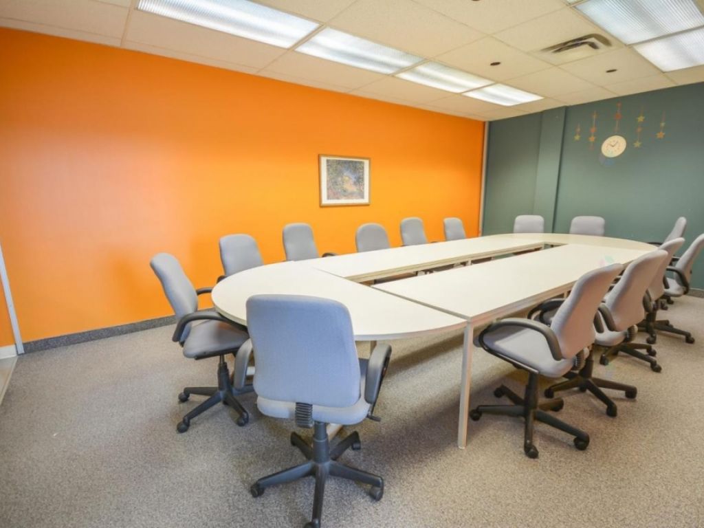 Office / Commercial Space 2,100 to 6,360 sq. ft. Downtown St-Jerome