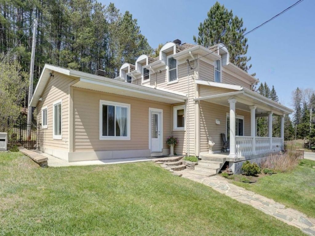 House, Warehouse, Garage, Barn, Riviere-Rouge
