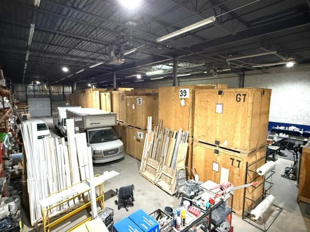 Industrial premises for rent