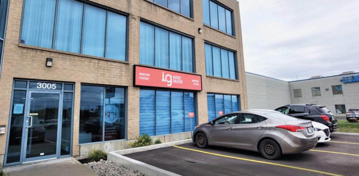 Bureau &agrave; louer 1400 pc au rdc Brossard - &Agrave; louer