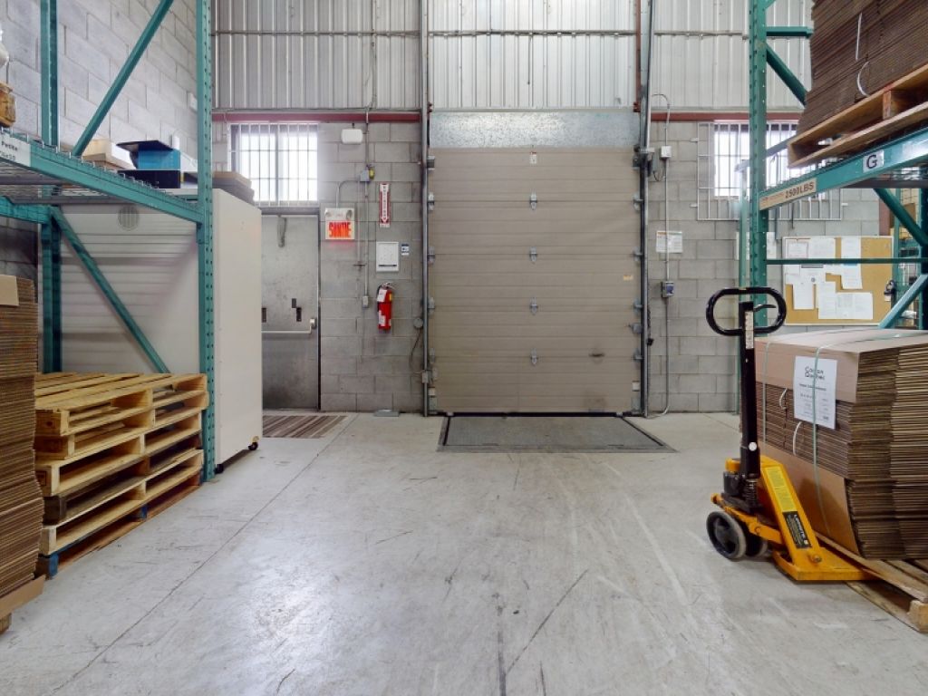  Industrial Space for Rent | Boisbriand | 2500 to 50 000 FT�
