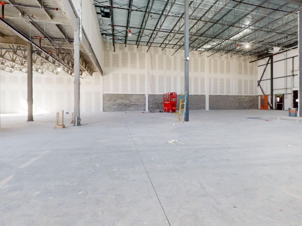 Commercial space for rent in Saint-Jrme - starting at 5,000 sq. ft.