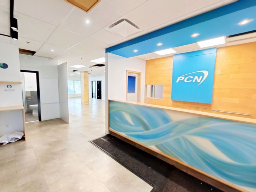 Local commercial � louer � Vanier � 303, boulevard Pierre-Bertrand, local 102B
