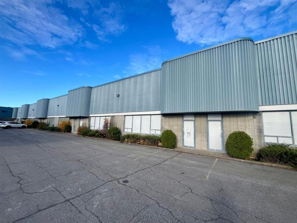 Industrial Space for Sublease � 3474 Av. Francis-Hughes, Laval (Chomedey)