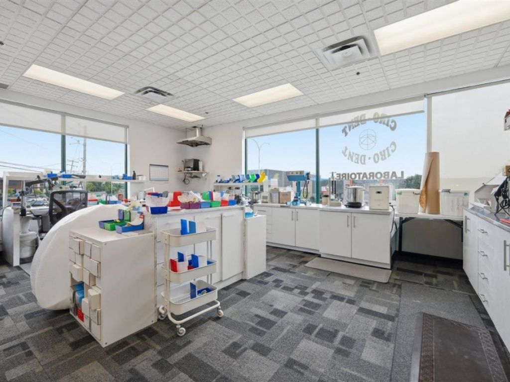 Commercial condo for sale