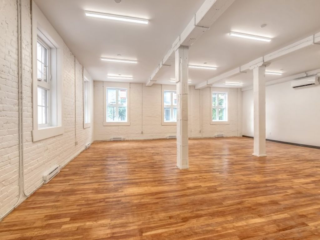 Newly renovated loft offices for rent in Little Italy/Rosemont