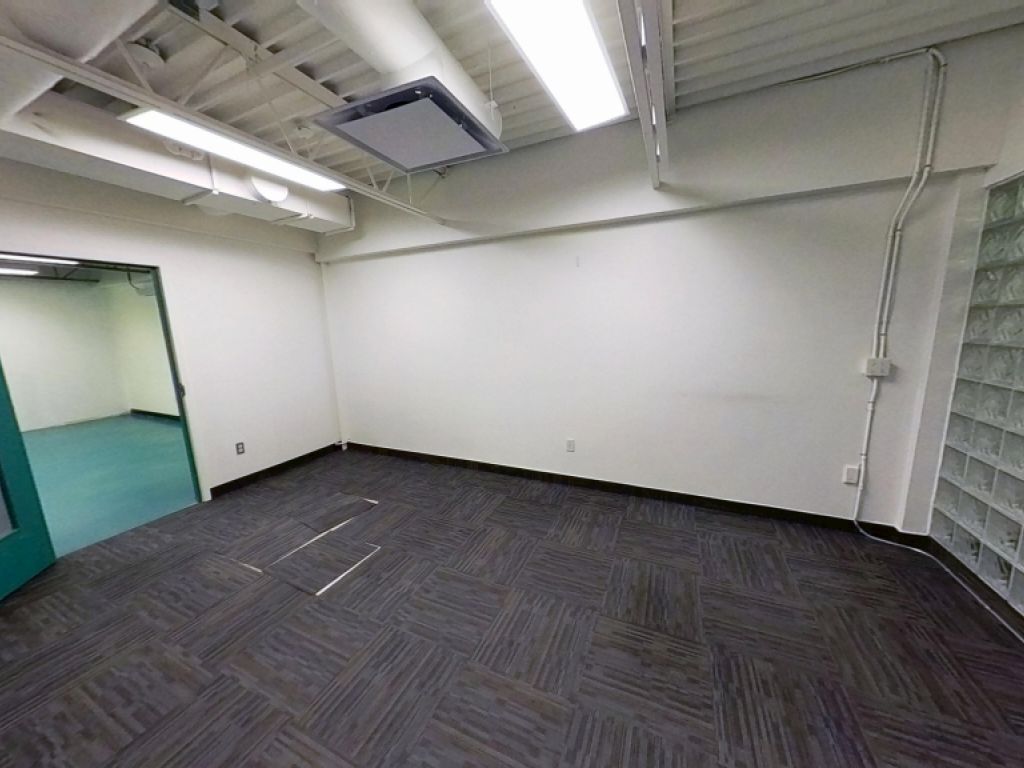 BUREAUX - LOCAL POLYVALENT FACILE  AMNAGER 