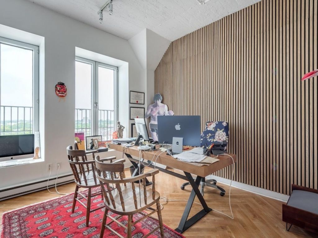 Office 1800 PC, 6th floor, St-Laurent Blvd, Plateau-Mont-Royal