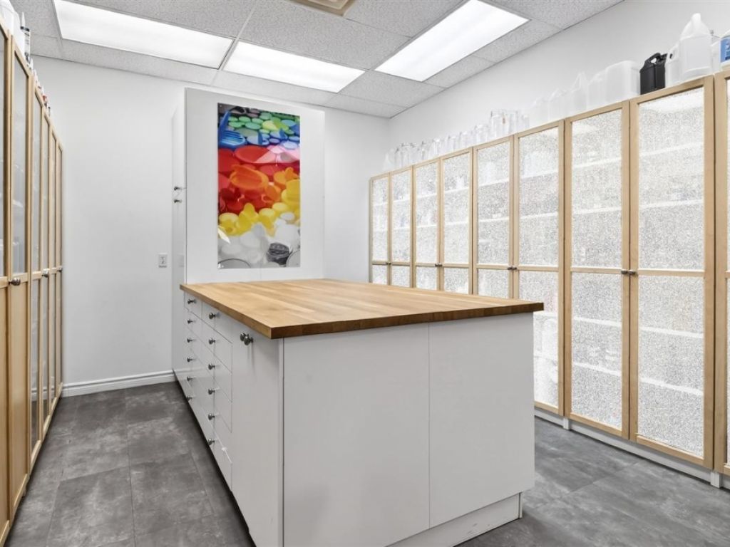 Commercial condo for sale