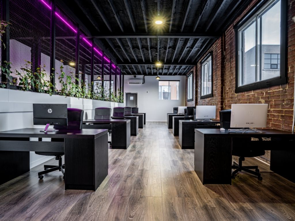 Sumptuous office space for rent in Montreal