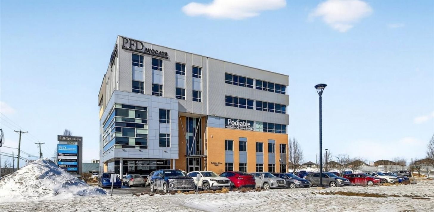 Office space 1,548 sq.ft. � Boisbriand (C&ocirc;te Nord) - For Rent