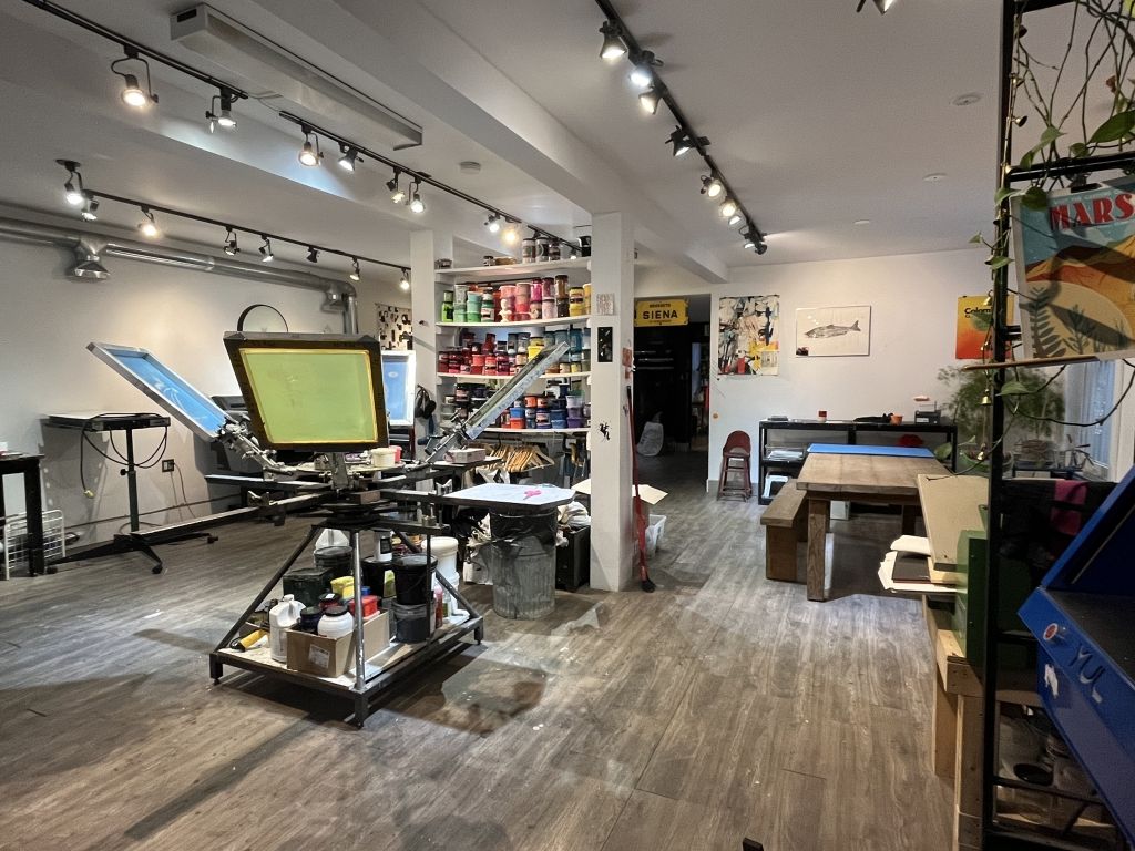 Studio - Commercial space for rent on the Plateau