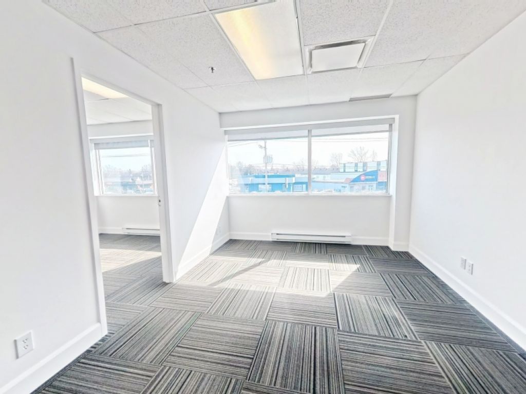 Espace de bureau � louer en 2e �tage � 729 PC - Les Saules