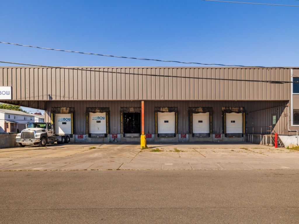 Industrial Space for rent 677 Douville, Granby