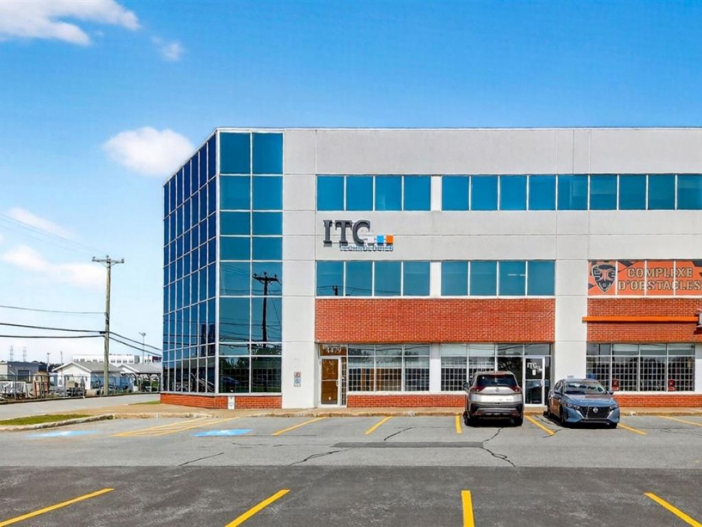 Office Space for Rent � 4451-4479 Aut. Jean-No�l-Lavoie (A-440), unit 250, Laval (Chomedey)