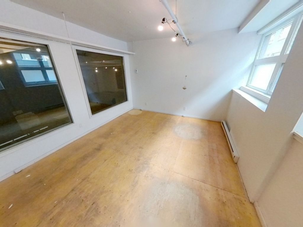 Espace commercial cratif  La Cit-Limoilou