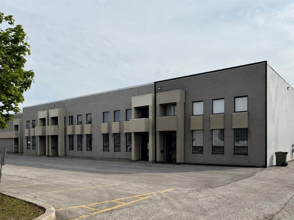 Industrial premises for rent