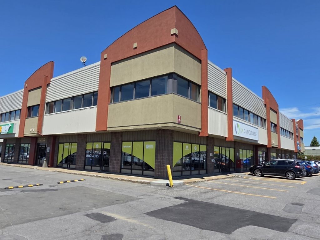 Bureau � louer � Lebourgneuf � Carrefour de la Capitale II, 670, rue Bouvier, local 200
