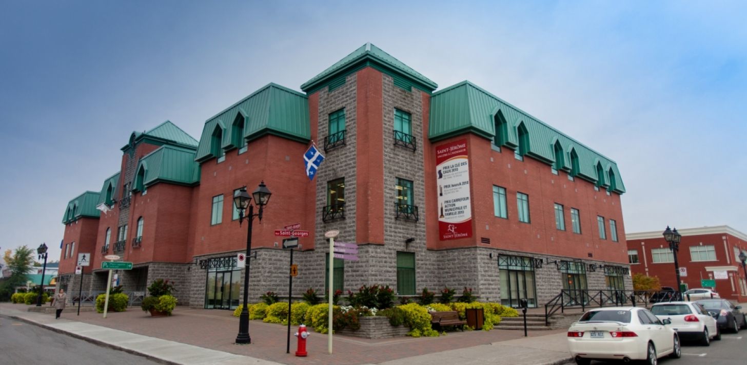 Local / Bureau 2100 &agrave; 6360 pc Centre-ville Saint-J&eacute;r&ocirc;me  - &Agrave; louer