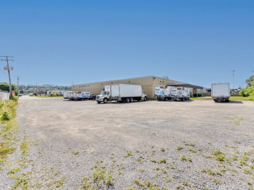 Local 204 - 2700 Dalton - Ste-Foy