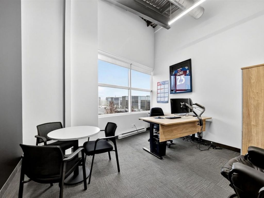 Office Space for Sublease � 4450 Rue Garand, Laval (Sainte-Rose)