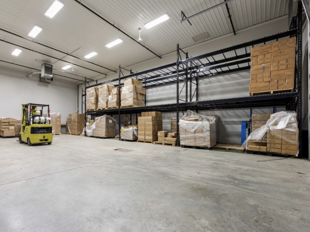 Condo industriel � LOUER