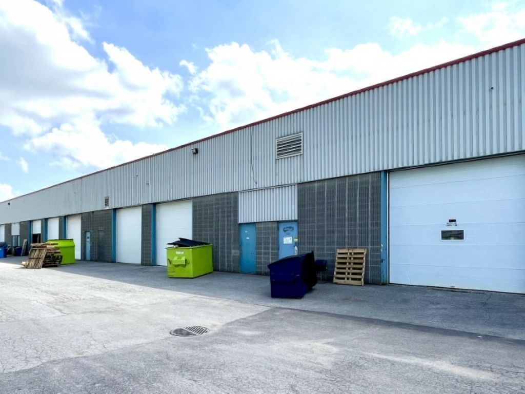 Espace industriel � louer Tr�s PROPRE