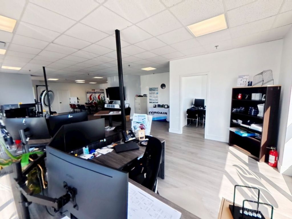 Local commercial � louer � Lebourgneuf � Carrefour Capitale, 4715 avenue des Replats, local 190