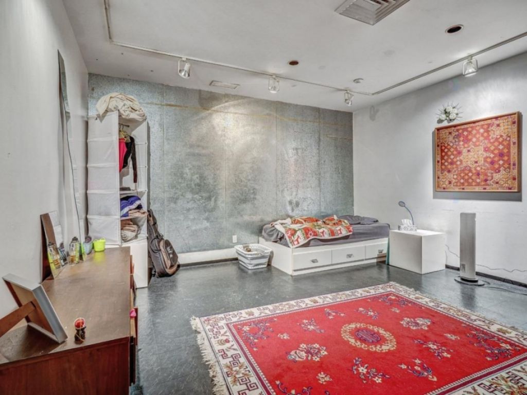 3 unit�s comm. + garage rue Duluth Plateau-Mont-Royal