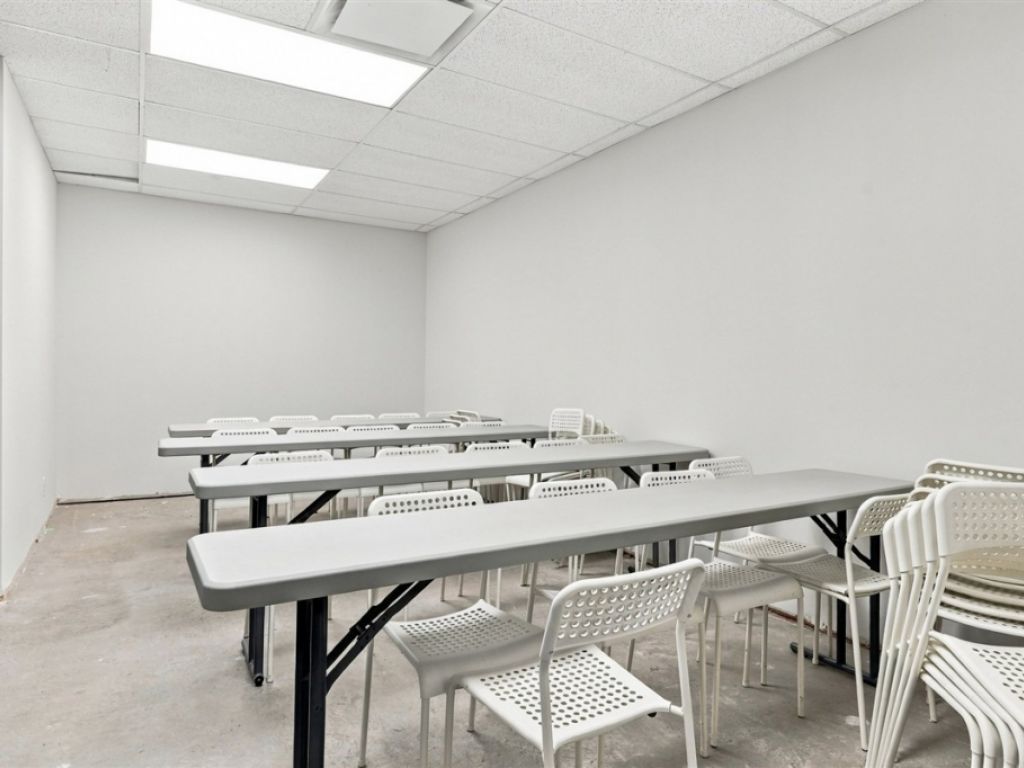 Industrial space for rent