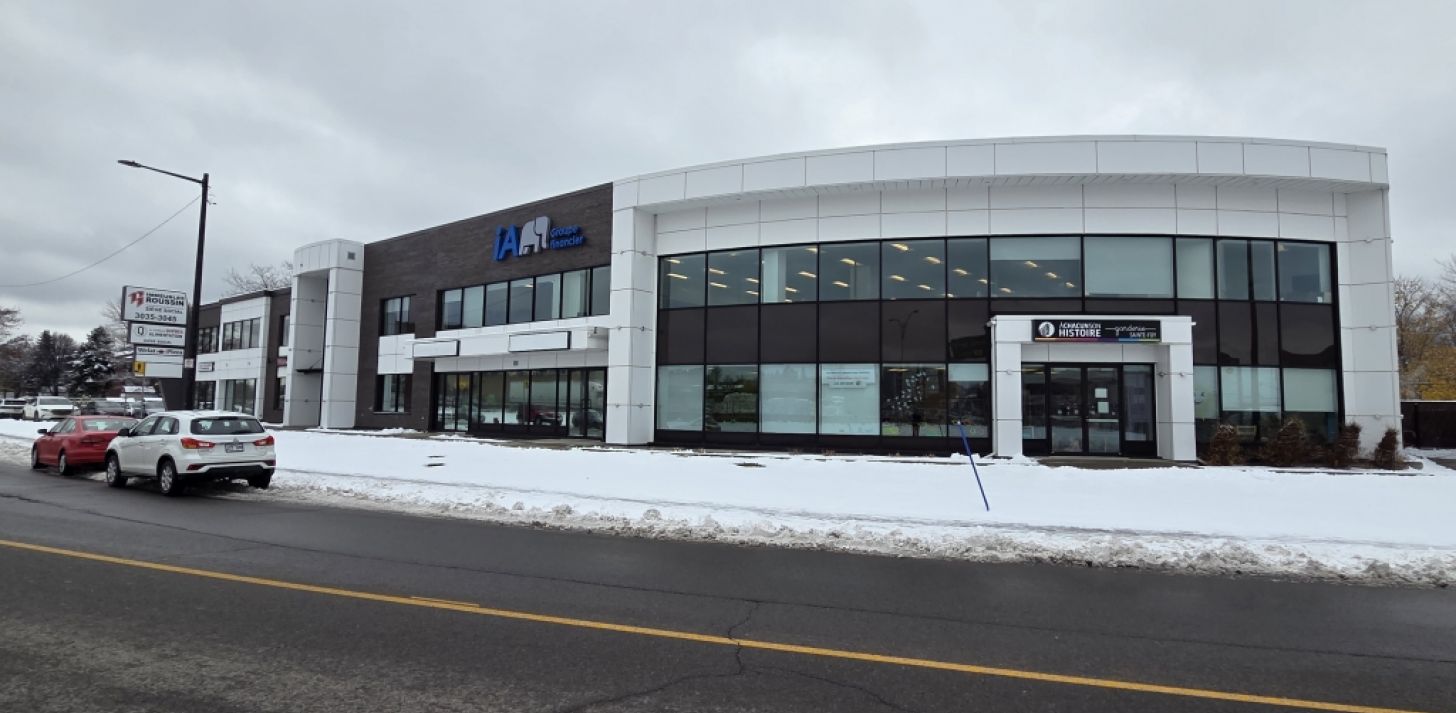 Espace de bureaux cl&eacute; en main � Sainte-Foy - For Rent