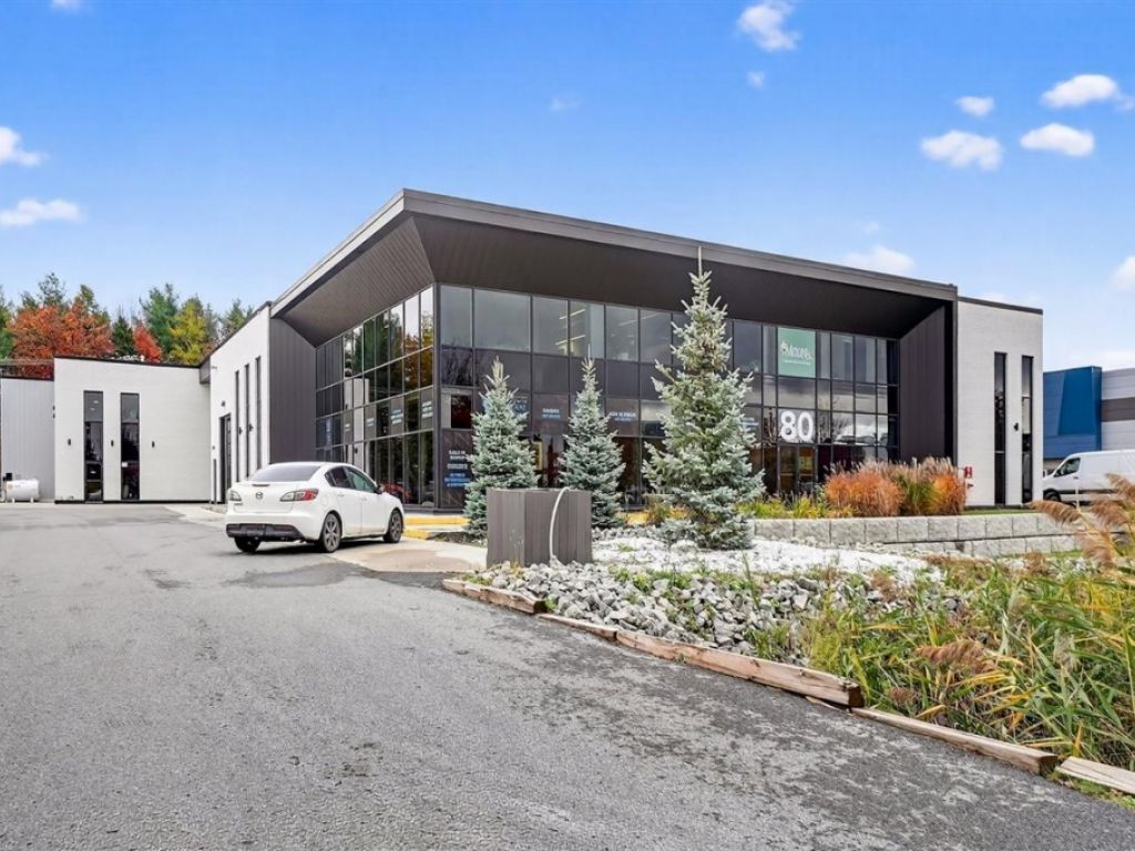Industrial condo for sale � $350/sq.ft.