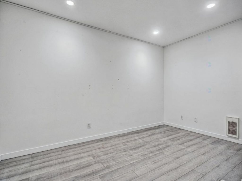 3 unit�s comm. + garage rue Duluth Plateau-Mont-Royal