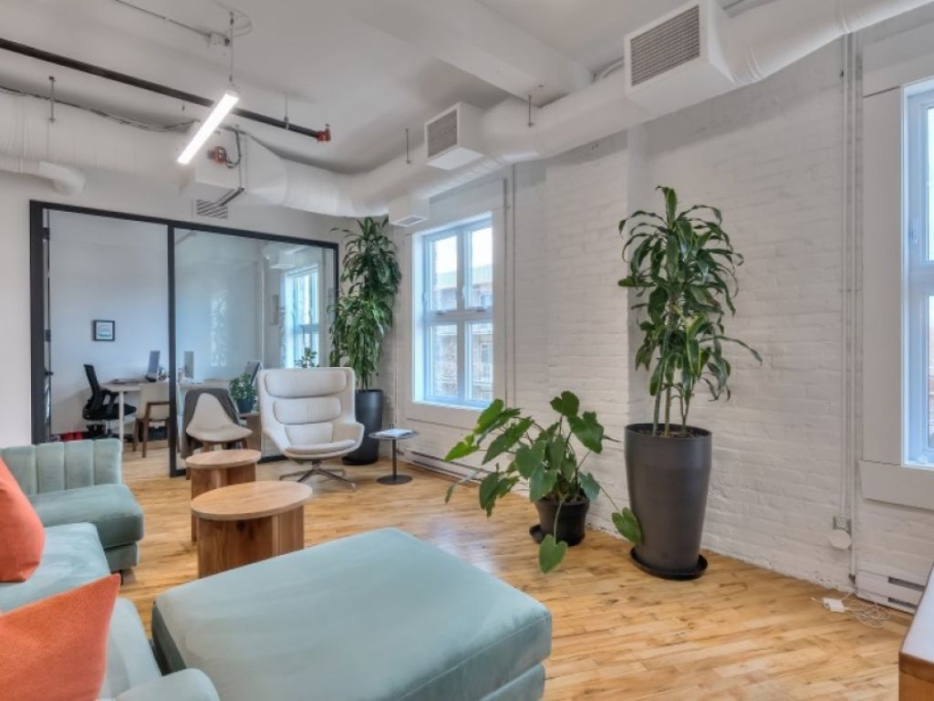 Newly renovated loft offices for rent in Little Italy/Rosemont